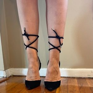 Steve Madden tie up suede heels